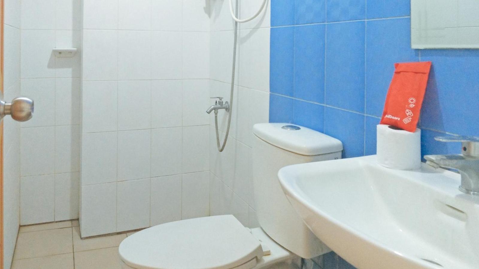 ホテル レッドドアーズ プラス ニア タリサイ タウン センター 部屋 写真